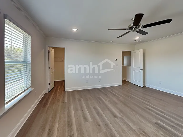 3460 Lincoln Heights Ln — Photo 9