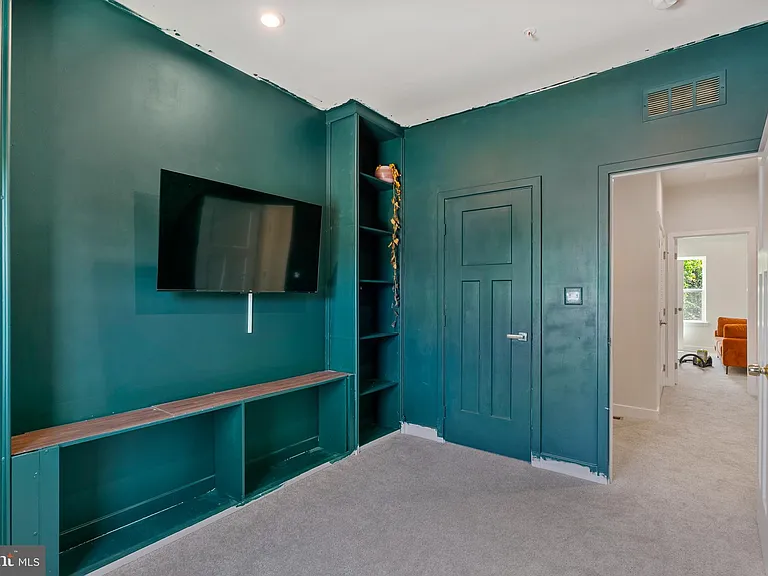 7903 Tanbridge Ln — Photo 29