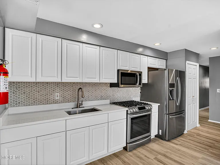 217 Orange Ave — Photo 5