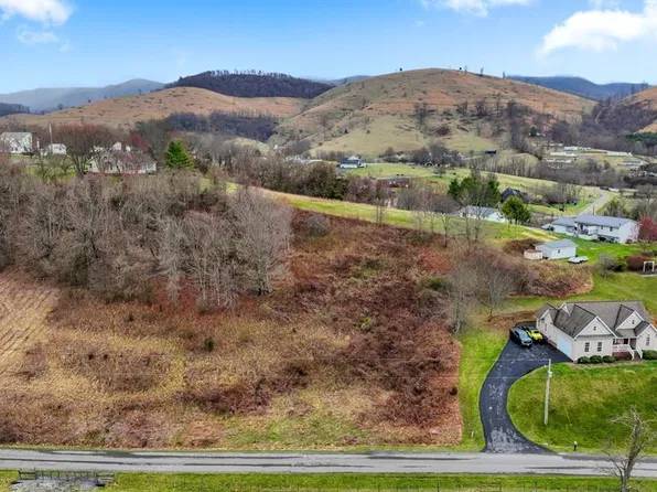 Sunset Rd, Rosedale, VA 24280