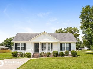 315 Harmonica Dr, Zebulon, NC 27597