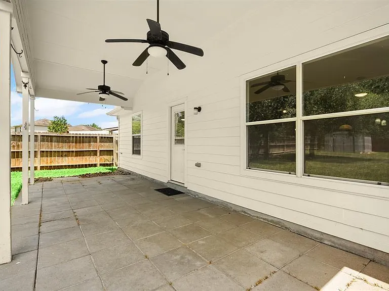 4527 Nueces River Loop — Photo 21