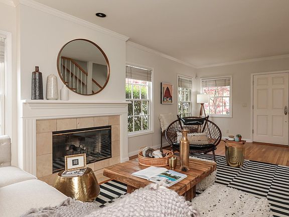 3rd image of 873 Partridge Ave