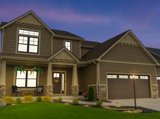 934 Skillet Ave, Huntertown, IN 46748