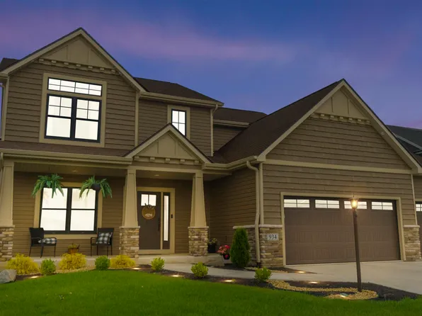 934 Skillet Ave, Huntertown, IN 46748