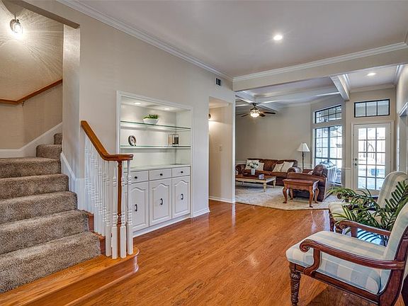3rd image of 1316 Shamrock Ln