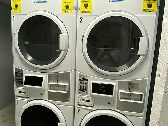 5th image of 508 1st Ave APT A4
