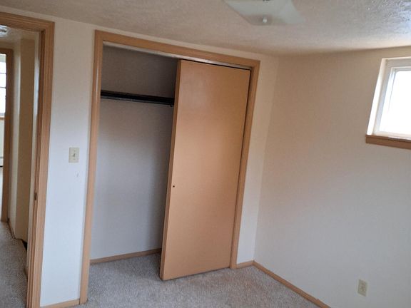 2nd image of 944 Sycamore St