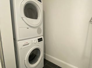 119 Peterborough St #5M, Boston, MA 02215