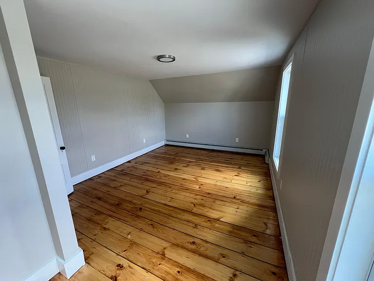 248 Forest St #B — Photo 11