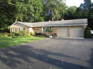 8408 E Us Highway 20, New Carlisle, IN 46552