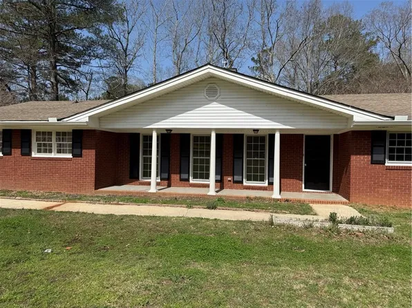 3153 Lake Monroe Rd, Douglasville, GA 30135