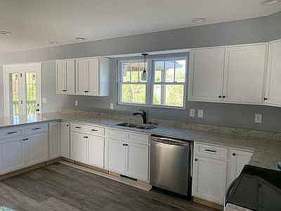 2nd image of 150 Hannahs Way
