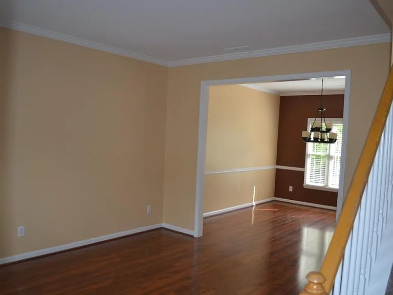 Formal living & dining room