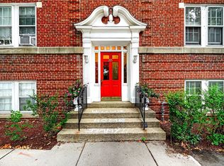 205 Mount Auburn St APT 1D, Cambridge, MA 02138