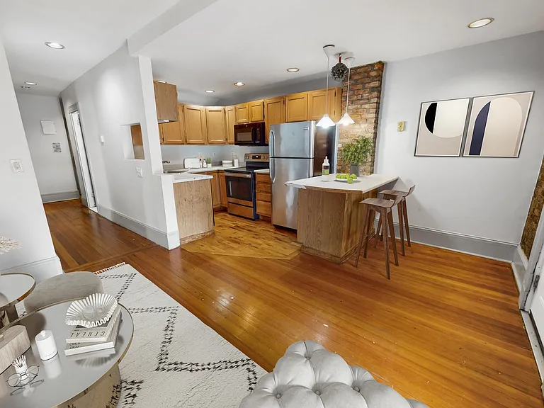 1540 Tremont St #2R — Photo 1