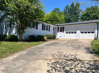 200 Barrett Dr, Mauldin, SC 29662