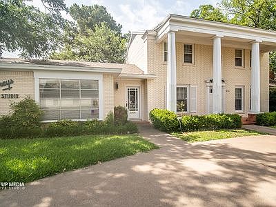1st image of 3111 W Beauregard Ave