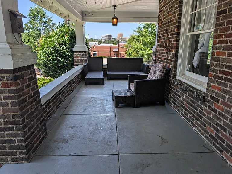 2201 Blossom St — Photo 6