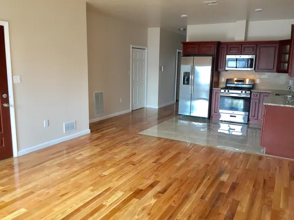 260 Boyd Avenue image 18 of 21