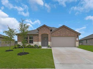 429 Kickapoo Dr, Anahuac, TX 77514