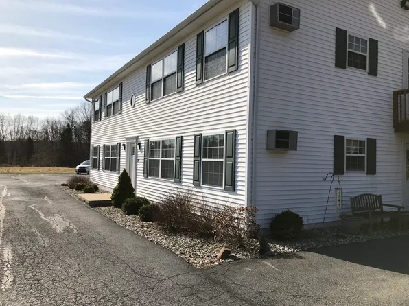 1305 Brislin Rd APT 4, Stroudsburg, PA 18360