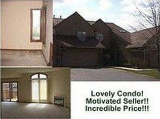 6123 Westbrooke Dr #1, West Bloomfield, MI 48322