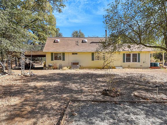 4th image of 14648 Paradise Ln