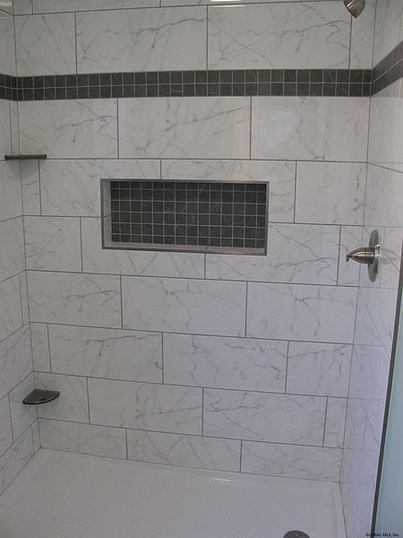5th image of 54A BRAMPTON Lane
