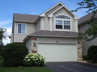 941 Viewpoint Drive Rent Only #0, Lake In the Hills, IL 60156