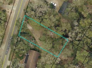 592 Parkersville Rd, Pawleys Island, SC 29585
