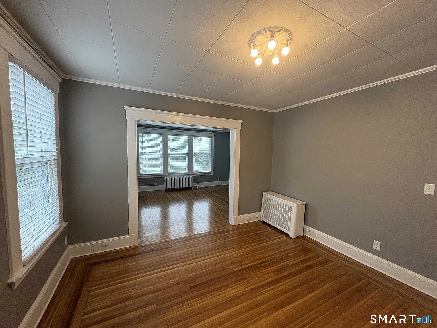 2 bed, 1.0 bath, 1287 sqft, $2,195 — Photo 3