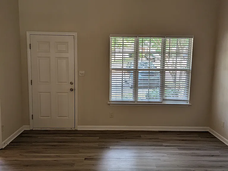 31 Sidney Marie Ct — Photo 5
