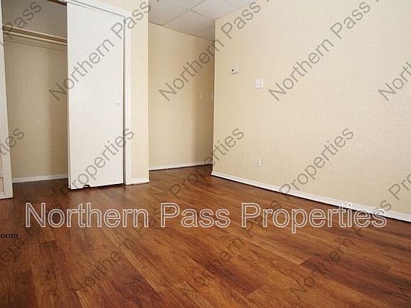 5th image of 419 E Schuster Ave APT 6