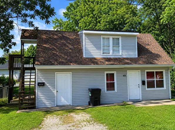 109.5 W 4th St, East Saint Louis, IL 62206