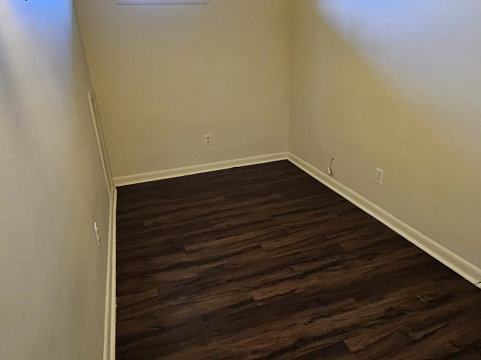 2 bed, 900 sqft, $1,200 — Photo 3