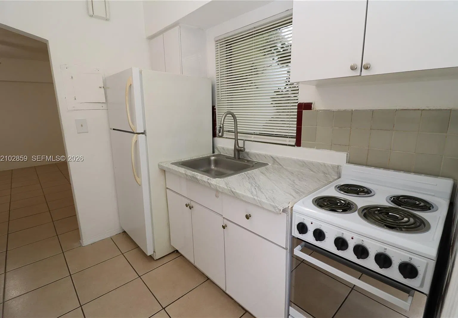 Biscayne Heights — Photo 1