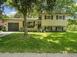 550 Illinois Ct, Westerville, OH 43081