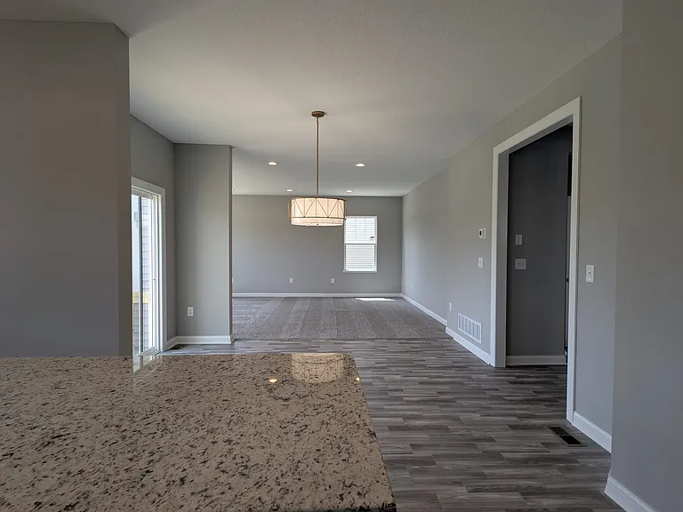 7301 Aster Way — Photo 26
