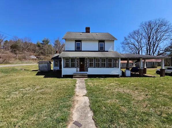 152 Poplar Dr, Ivanhoe, VA 24350