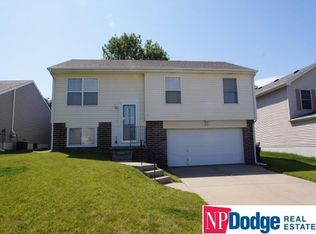 7875 Bauman Ave, Omaha, NE 68122