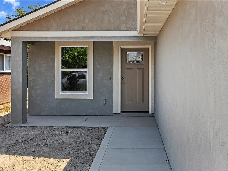 254 Monroe St — Photo 3