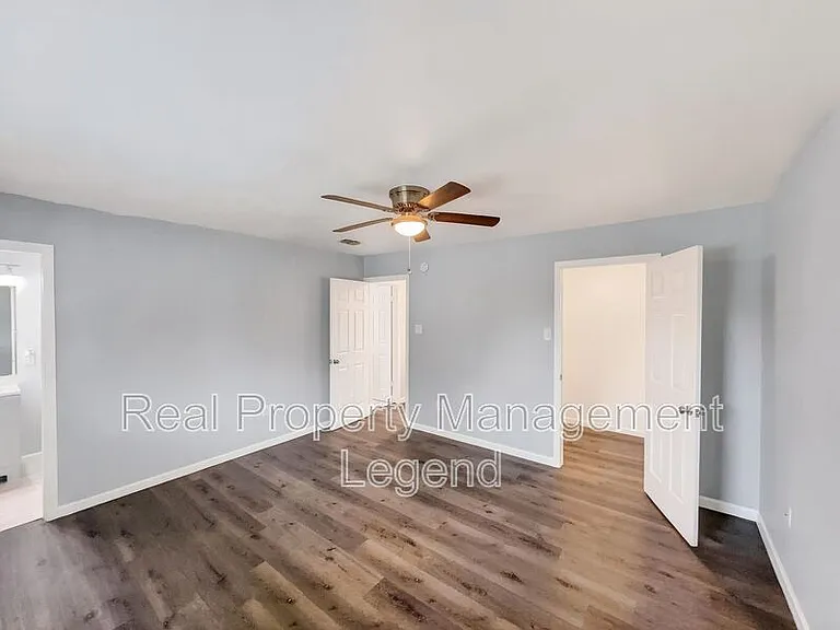 109 N Heights Dr — Photo 7