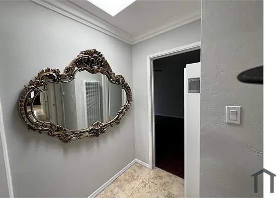 834 Florida St — Photo 14