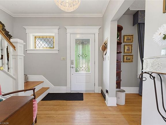2nd image of 52 Rooshill Ave