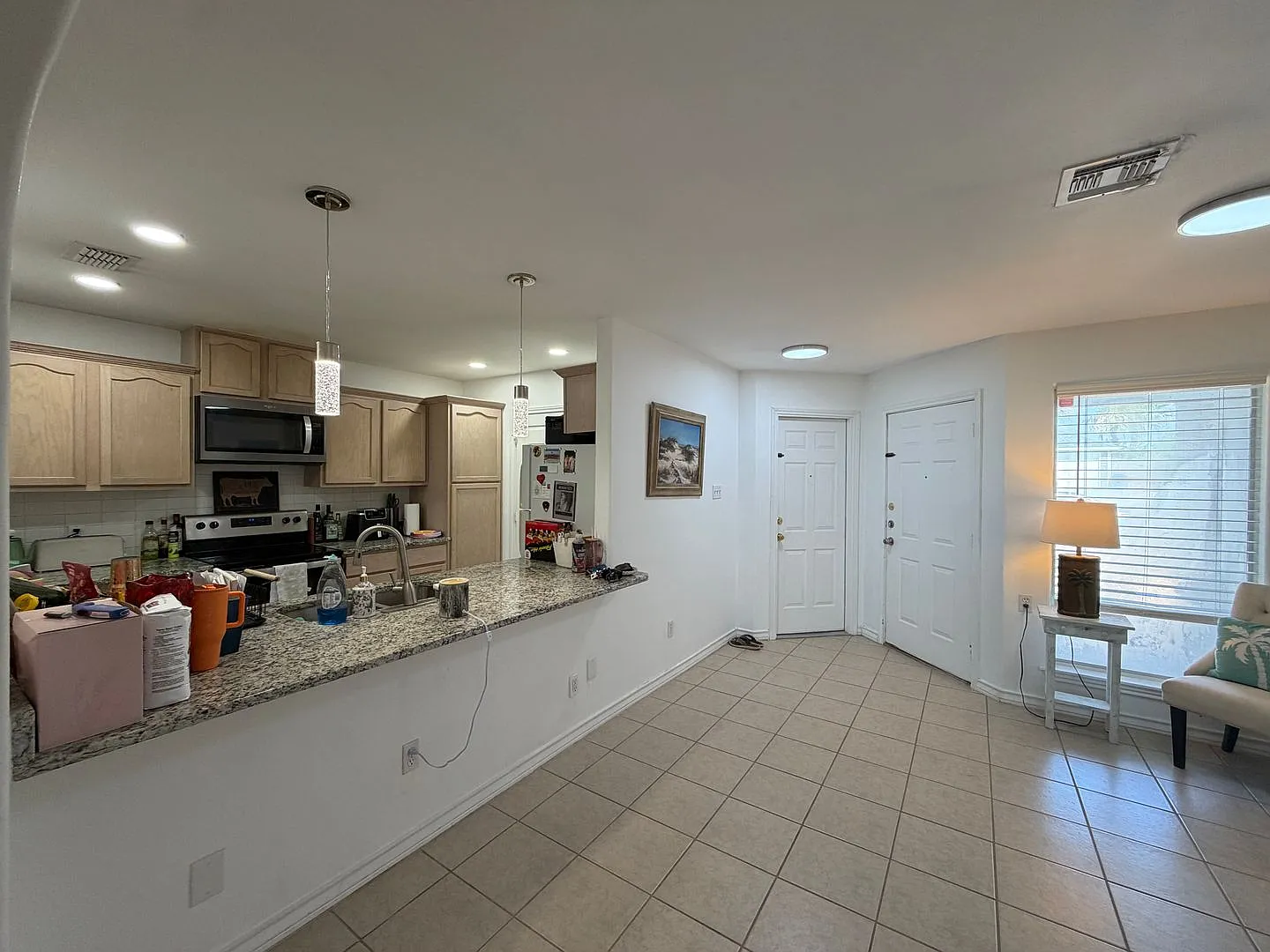 Three Bedrooms Two Bath One Story Duplex — Photo 4
