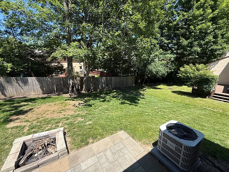 904 Bluffway Dr #902 — Photo 19