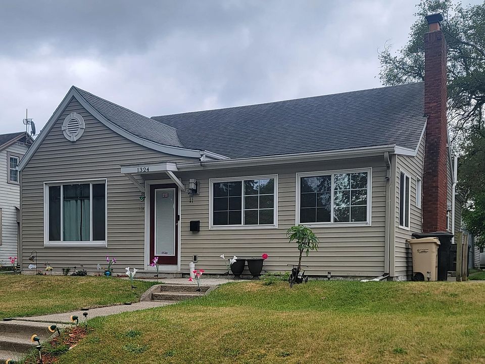 1st image of 1324 Cedar St