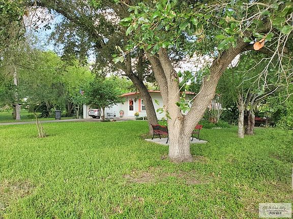 2nd image of 23747 N Stuart Place Rd
