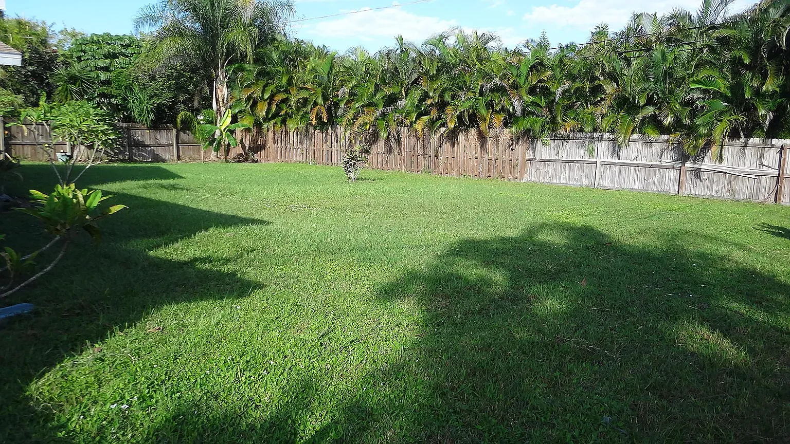 3 bed, 1842 sqft, $2,000 — Photo 2